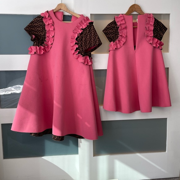 FENDI Dess 14 Years Olds - Picture 5 of 7